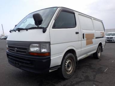 Toyota Hiace Van 2004 from Japan