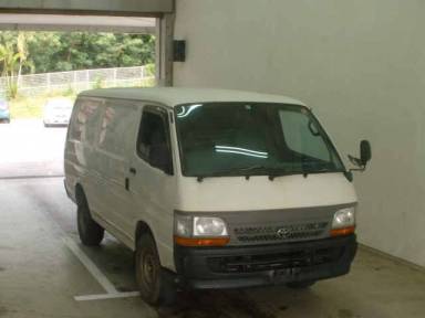 Toyota Hiace Van 2004 from Japan