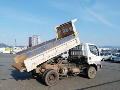 Mitsubishi Fuso Fighter 1996 from Japan