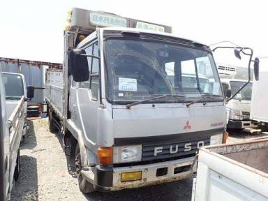 Mitsubishi Fuso Fighter 1988 from Japan