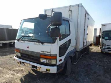 Mitsubishi Fuso Fighter 1995 from Japan