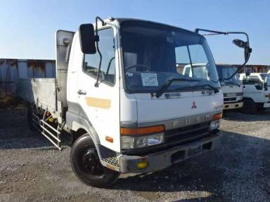 Mitsubishi Fuso Fighter 1995 from Japan