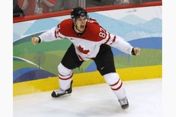 Scott Perkins