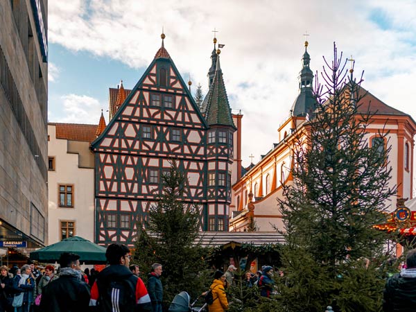 up with people cast in Germany
