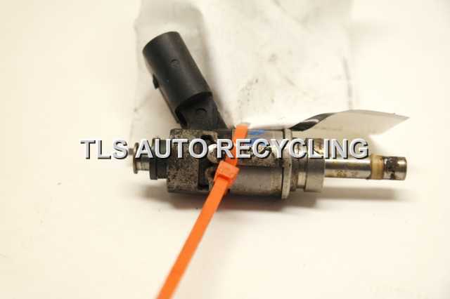 AUDI OEM 07-10 A8 Quattro-Fuel Injector 079906036C