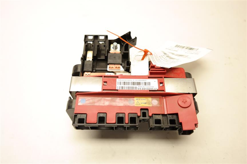 Used 2015 BMW X3 2.8i Fuse Box - Benzeen Auto Parts Used 2015 BMW X3 2.8i Fuse Box - Benzeen Auto Parts