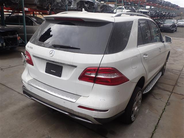 Benz Lower Arm Control 2113331114 Used Auto Parts Mercedes Benz