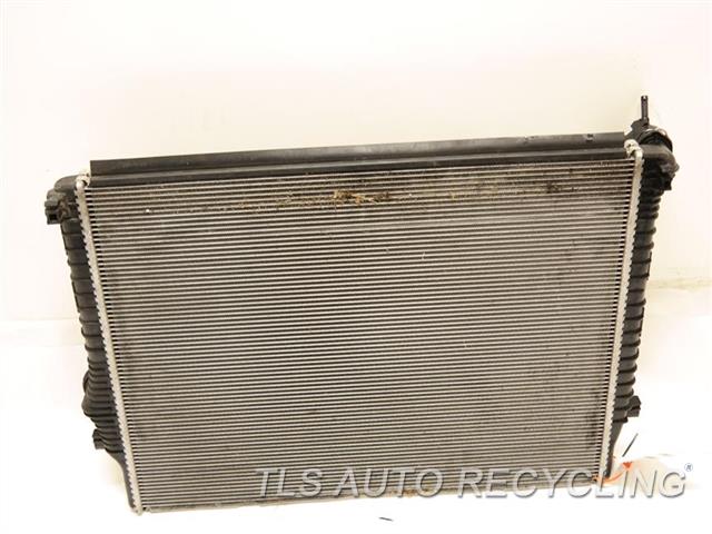 2015 Audi A3 Audi Radiator 5q0121251ep Used A Grade