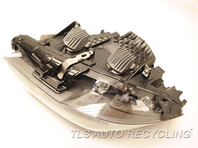 2015 BMW 535I headlamp assembly - 63117343906PASSENGER SIDE HID HEADLAMP 7424156 - Used - A Grade. 2015 BMW 535I headlamp assembly - 63117343906PASSENGER SIDE HID HEADLAMP 7424156 - Used - A Grade.