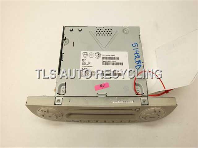 2012 FIAT 500 FIAT radio audio / amp - 1RZ26JW4AGRADIO RECIEVER 1RZ26JXWAI - Used - A Grade.