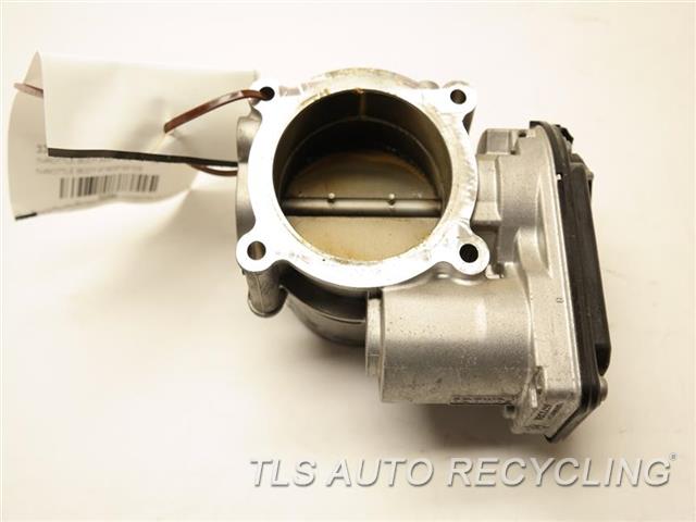 edge body ford throttle throttle  2013 Ford AT4E9F991EB EDGE    Used  body assy A