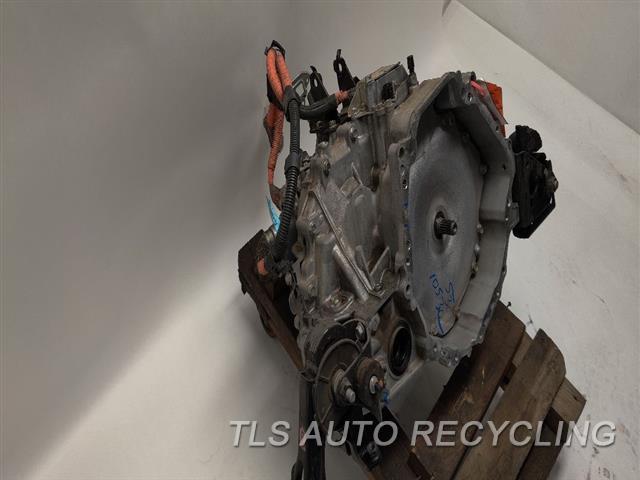 2013 Lexus CT 200H transmission - AUTOMATIC TRANSMISSION 1 YR WARRANTY