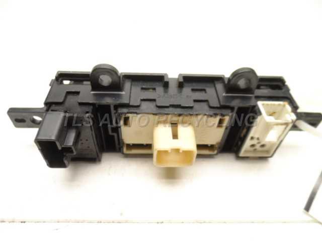 Diagram 2004 Ford Focus Fuse Box Diagram Door Light Relay 1990 Honda
