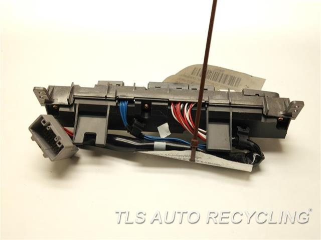 Land Rover Wiring Diagrams Besides 1997 Land Rover Discovery Stereo
