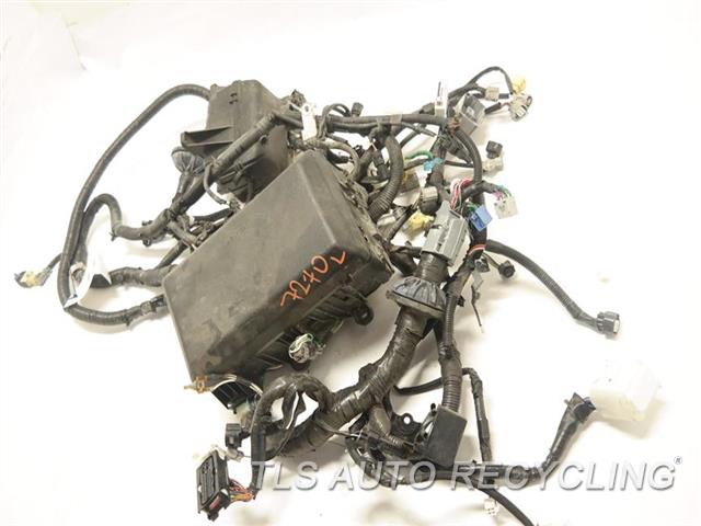 2010 Lexus LX 570 engine wire harness - 82111-60C81 - Used - A Grade.