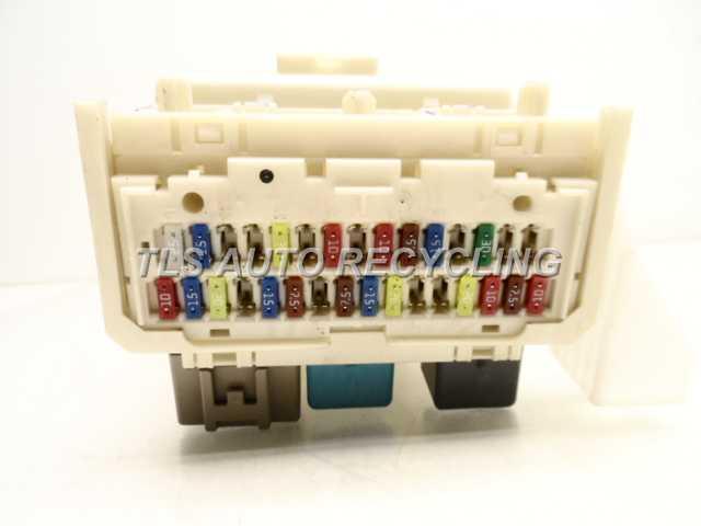 2007 Scion tC - 82730-21060 - Used - A Grade. 2007 scion tc fuse box 