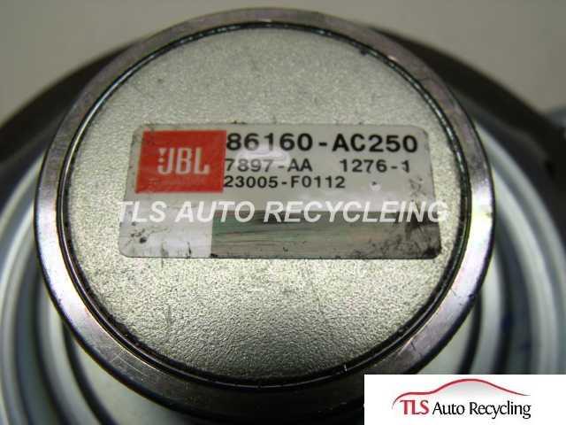 2006 toyota avalon subwoofer