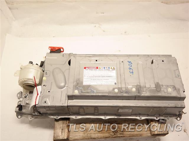 2013 Toyota Prius battery - G9510-76010 HYBRID BATTERY G9280-76011 - Used - A Grade.