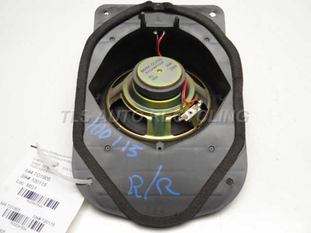 2005 Toyota Tundra Speakers