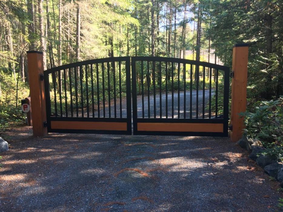 Aluminum Driveway Gates "Westcoast Custom Gates Ltd" Parksville, Nanaimo
