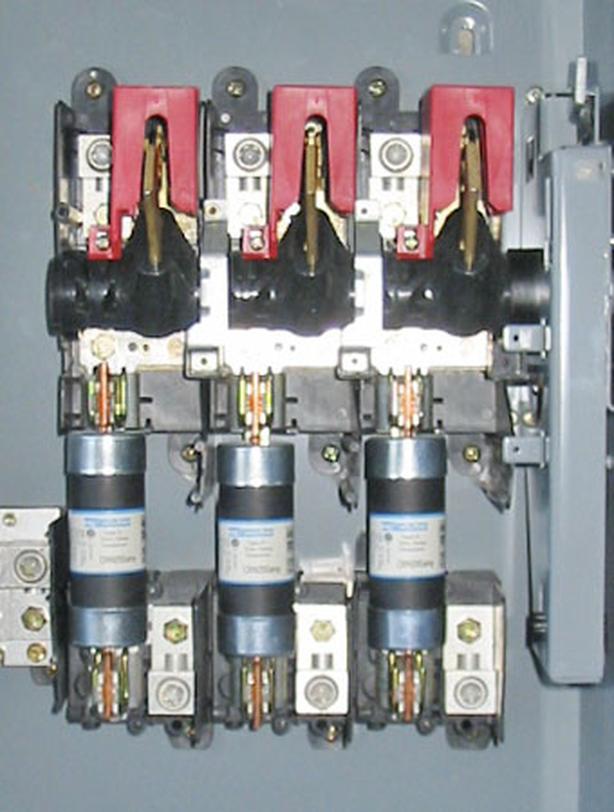 FPE 200 Amp, 3 Phase, 240 Vac Fused HD Switch w/Solid Neutral & Fuses