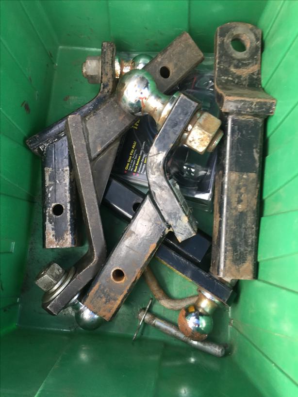 TRAILER HITCH RECEIVER & BALLS North Saanich & Sidney , Victoria