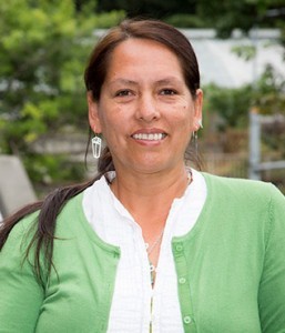UW Bothell lecturer Ursula Valdez learned social media can be adapted to the classroom for effective teaching and learning.
