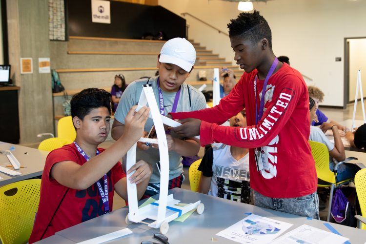 GEAR UP Achievers Hosts First OnCampus Program UW GEAR UP
