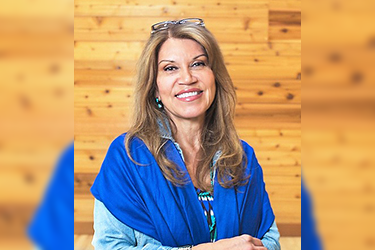Charlotte Coté to present Kelly Faculty Lecture
