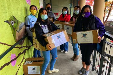 UW student volunteers collect, donate devices for equitable online health care