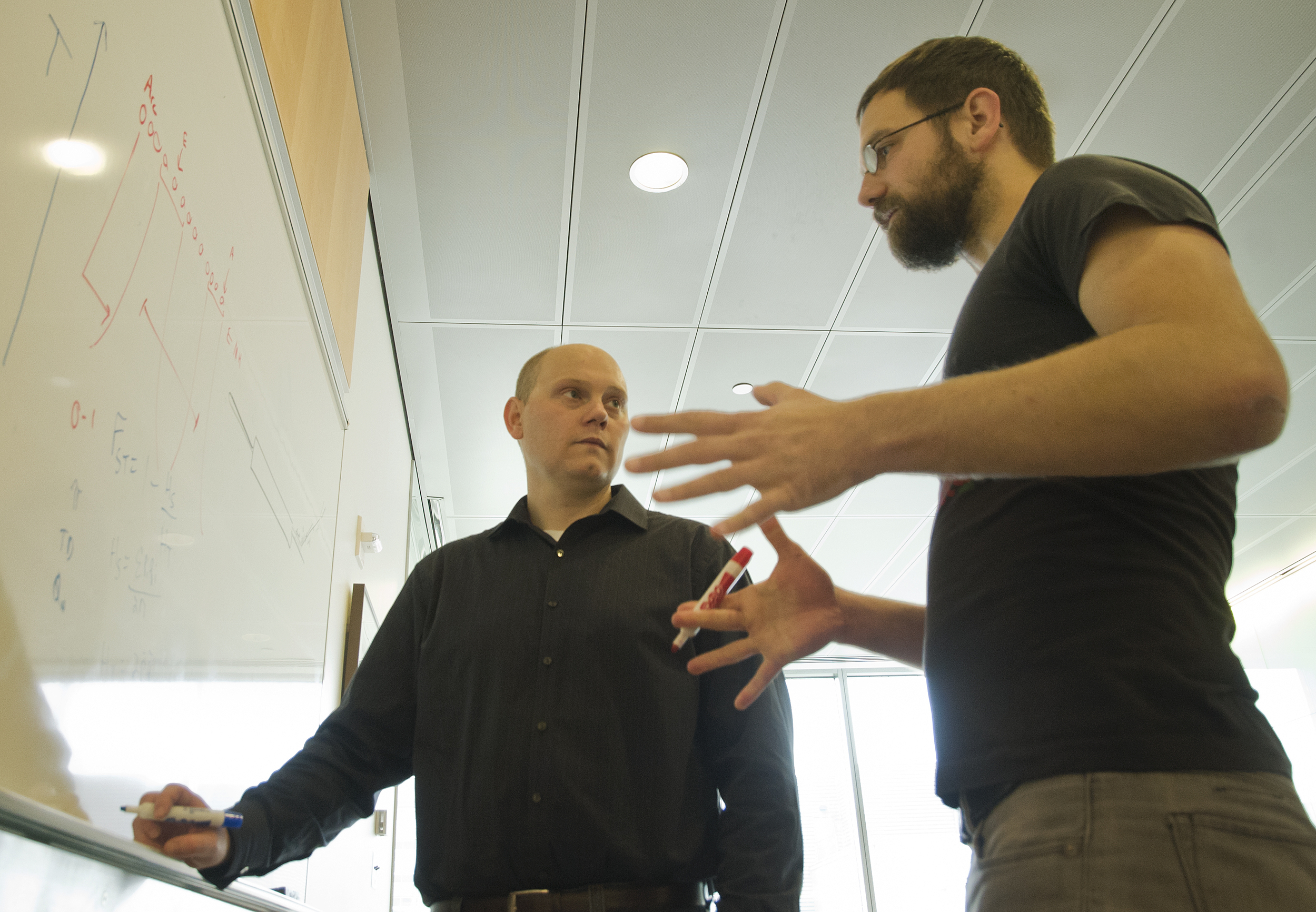 32_Josh Akey and Benjamin Vernot genome sciences-crop