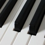 Photo of piano keys