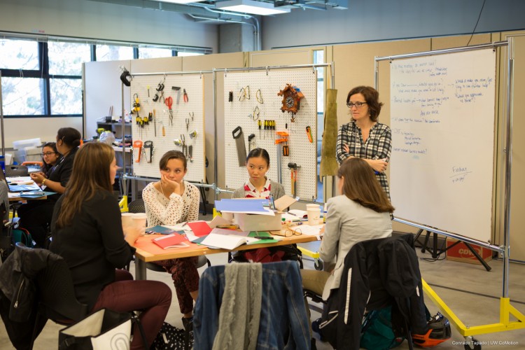 In September 2015, CoMotion and Urban@UW organized NextSeattle, a four-day boot camp bringing together teams of students to tackle urban challenges in the University District.
