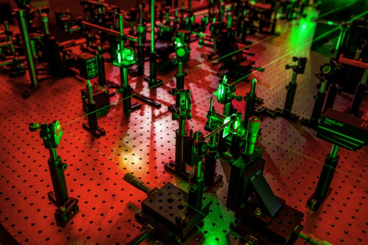 Photo of ultrasonic laser setup