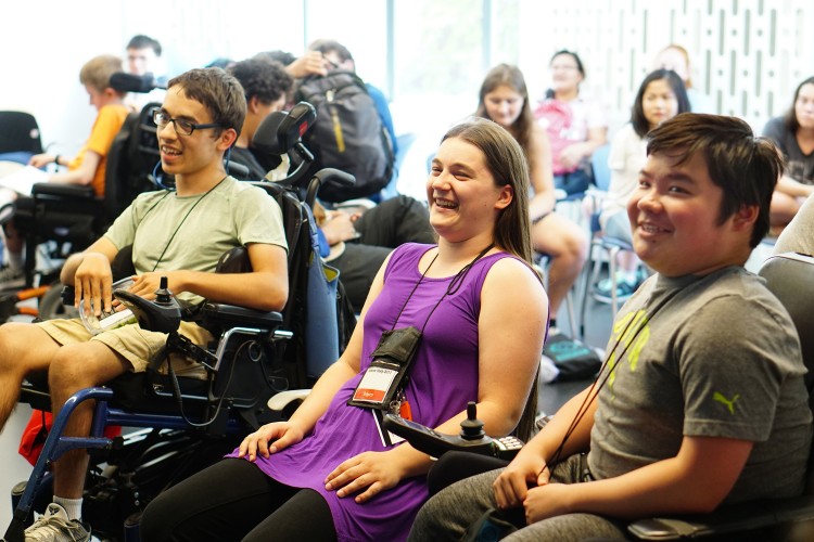 students from the UW's DO-IT Scholars Program visit the CNT to learn about neural engineering