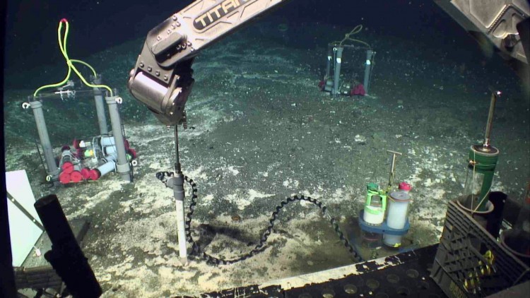 robot arm in ocean