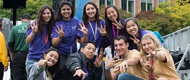 Students at Dawg Daze event