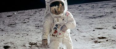 Astronaut on the moon