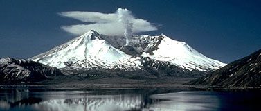 Mt St. Helens landscape shot