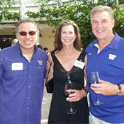 Husky Alumni at LA Salmon BBQ