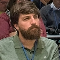 Portrait: Lousi Spinelli