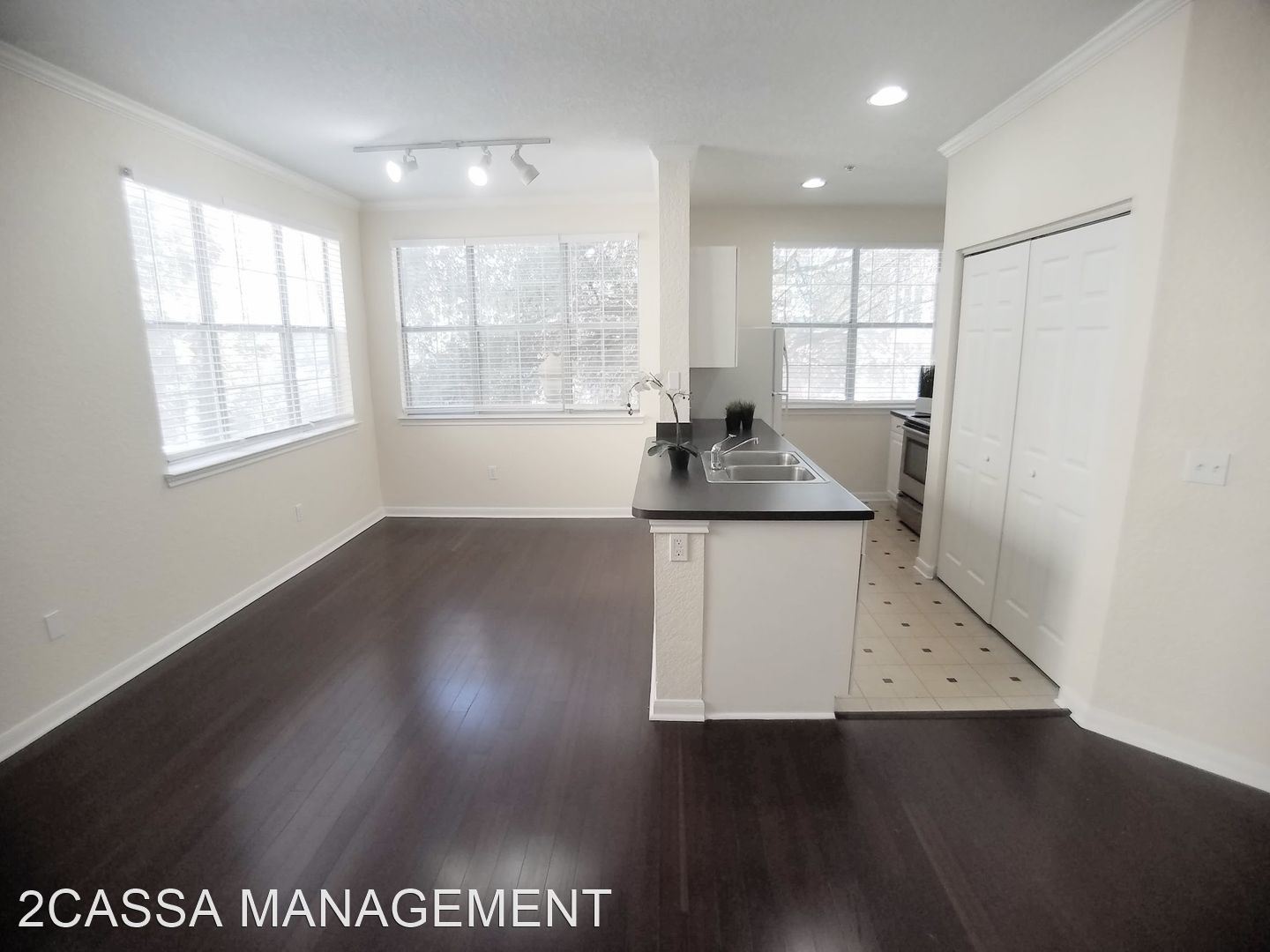 860 N Orange Ave apt 256 Orlando FL 32801 is a 2 Bedroom Apartment for