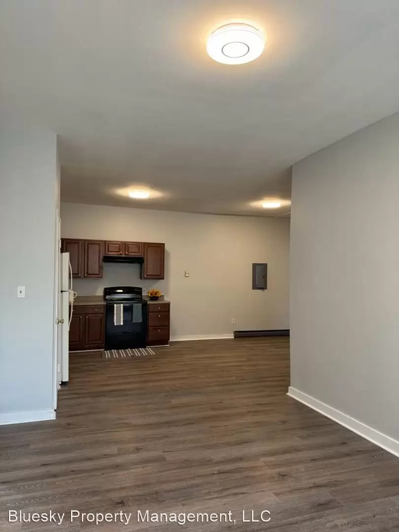 Places for Rent for Bluesky Property Management, Llc in 206 E Ayre St