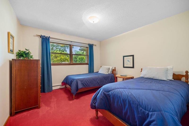 9125 Highway 7 Saint Bonifacius, MN