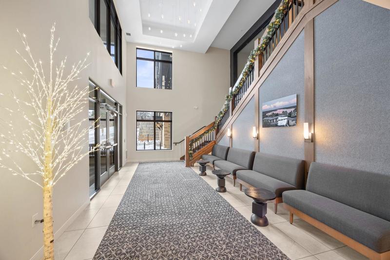 1948 Wayzata Boulevard Long Lake, MN