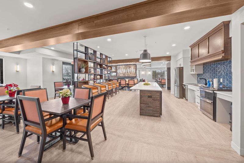 1948 Wayzata Boulevard Long Lake, MN