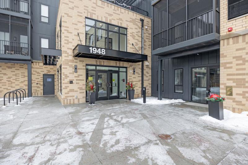 1948 Wayzata Boulevard Long Lake, MN