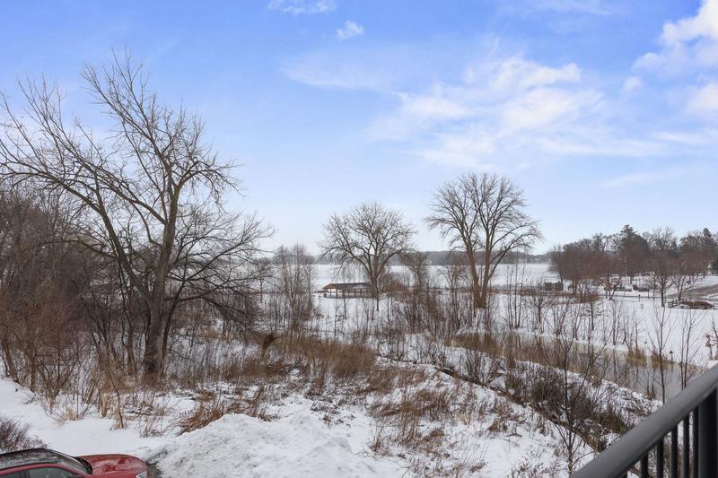 1948 Wayzata Boulevard Long Lake, MN