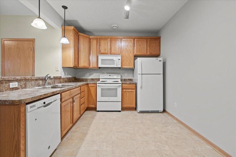 932 Crossing Way Delano, MN