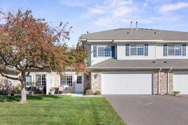 17085 Eastwood Avenue Lakeville, MN